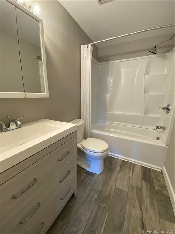 Building Photo - 21 Allspice Ln