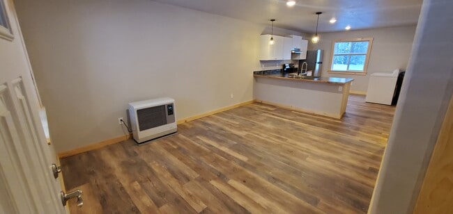 Building Photo - 37200 Open Gate Ct