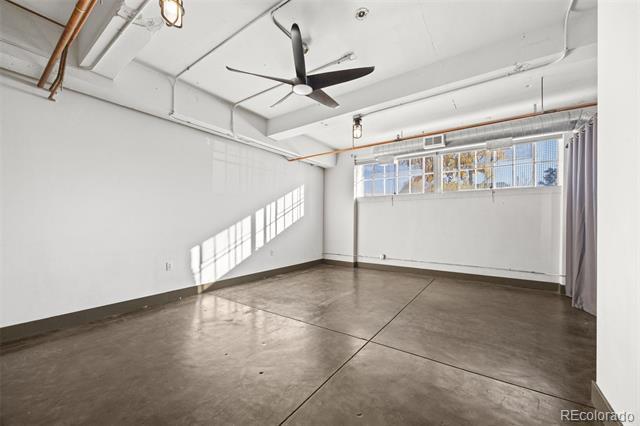 Building Photo - 1777 E 39th Ave