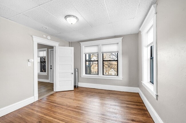 Building Photo - 92 Woodside Terrace