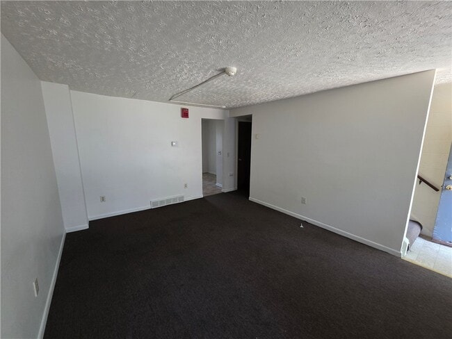 Building Photo - 165 Atkinson St