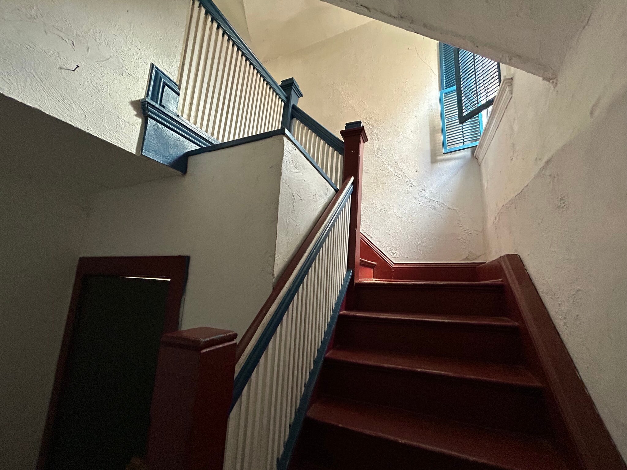 Building Photo - 110 S Blair St