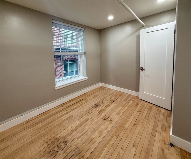 Building Photo - 48 Winter St