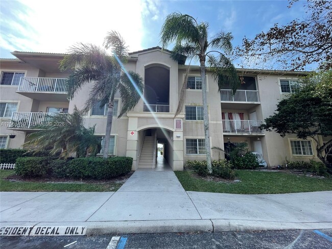 Building Photo - 5025 Wiles Rd