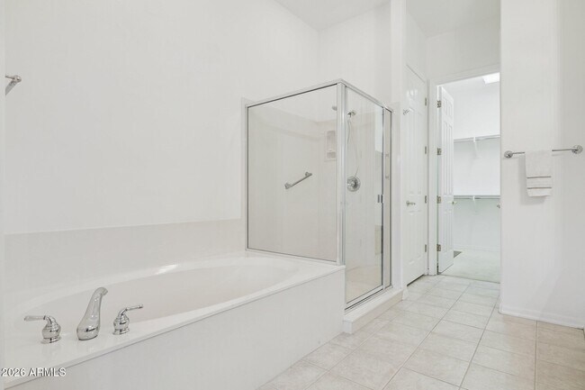 Building Photo - 7491 E Quien Sabe Way