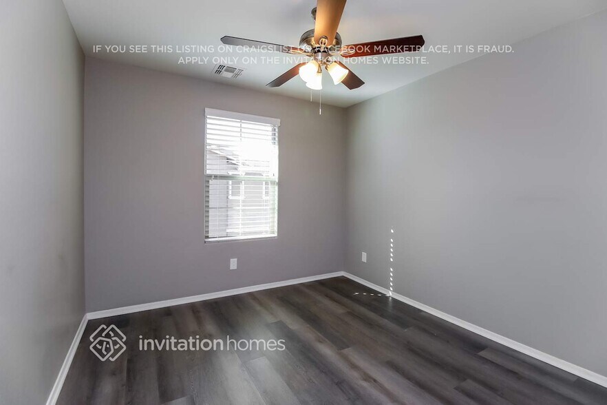 Building Photo - 5722 E Butte St