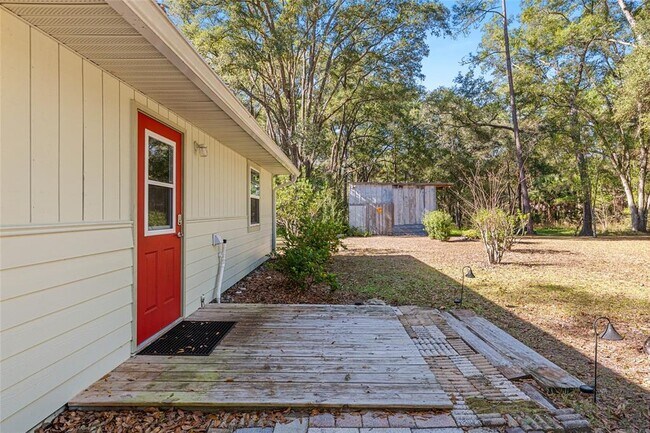 Building Photo - 18124 SW 75 Ave