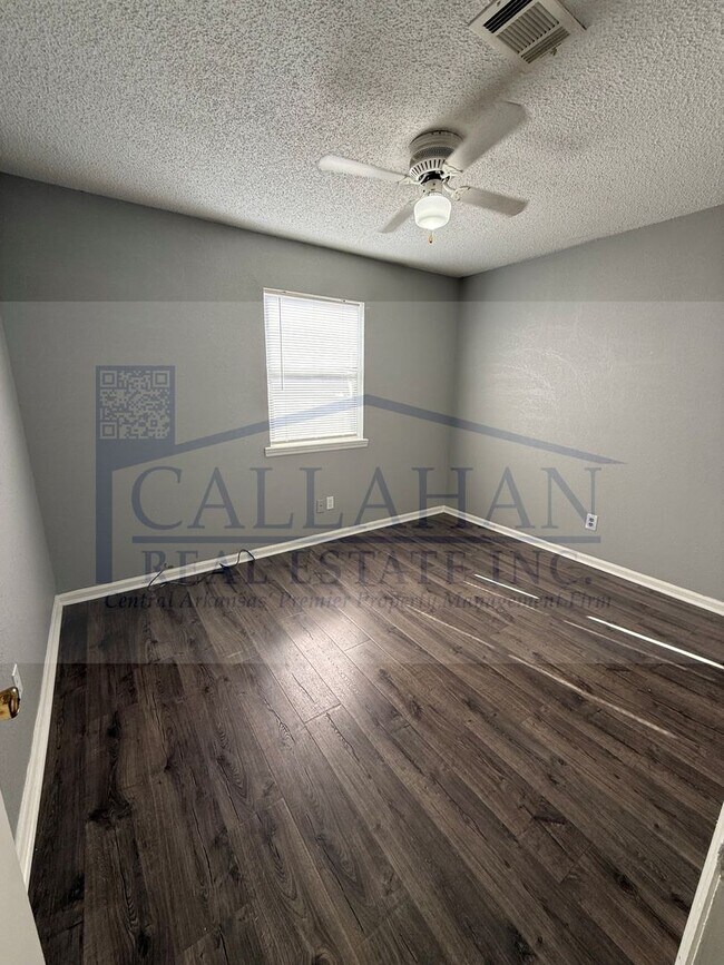 Building Photo - 4 Bedroom Home in Mabelvale