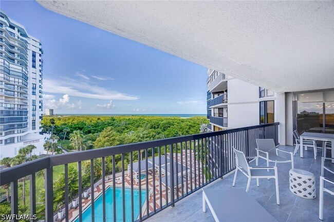 Building Photo - 6075 Pelican Bay Blvd