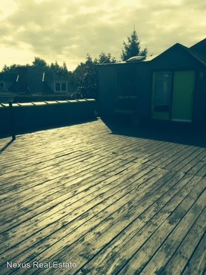 Building Photo - 5747 Holden St