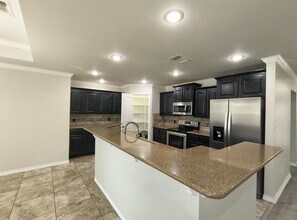Building Photo - Elegant 3 bedroom, 2 bath home 4 minutes from Goodfellow AFB AVAILABLE NOW!