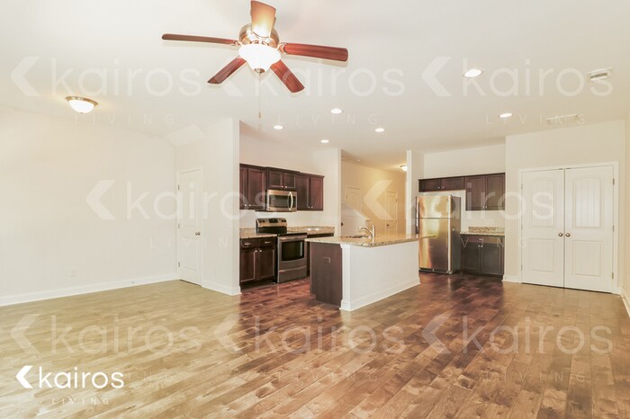 Building Photo - 407 Ferguson Ln