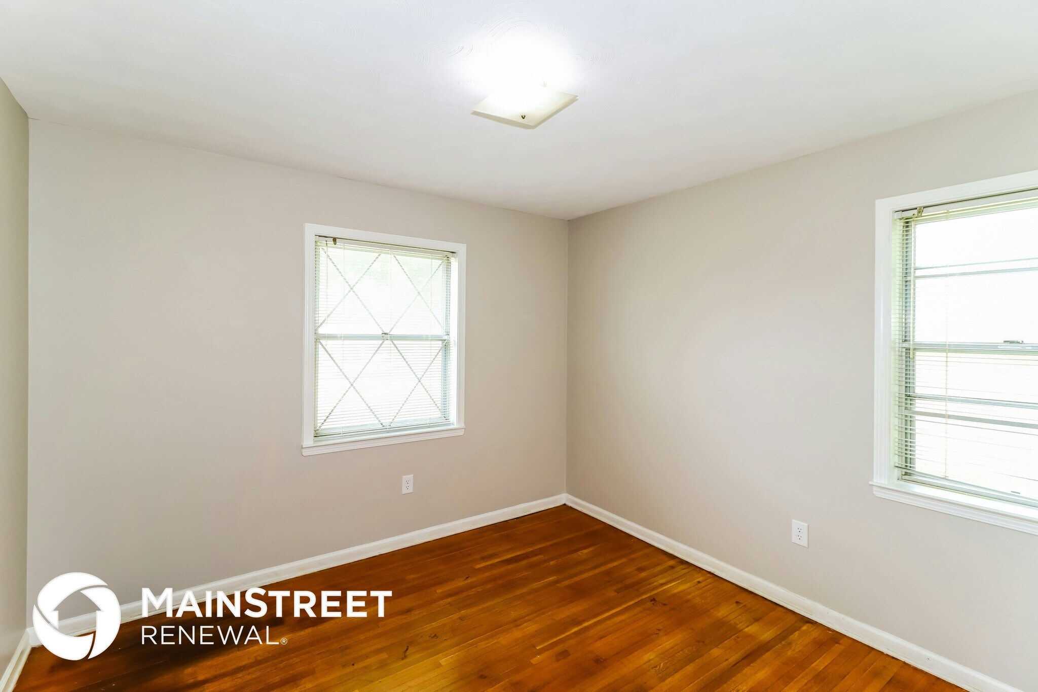 Building Photo - 1165 Finch Cove
