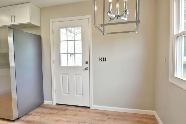 Building Photo - RENTAL AVAILABLE!