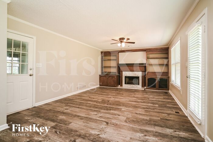 Building Photo - 109 Springfield Dr
