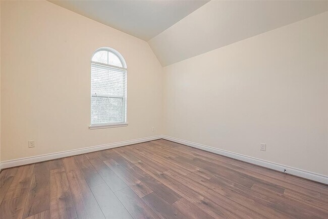 Building Photo - 17603 Yorkhill Ct