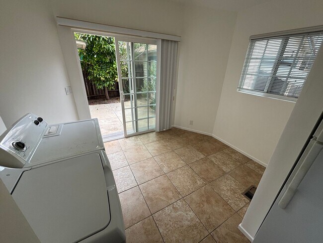 Building Photo - Charming One-Bedroom Retreat in Prime Santa Barbara Location