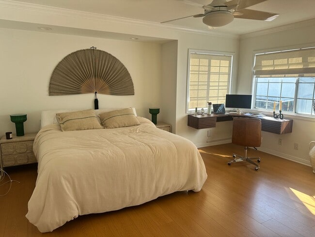 Building Photo - Lovely Home in the Kentwood area of Westchester