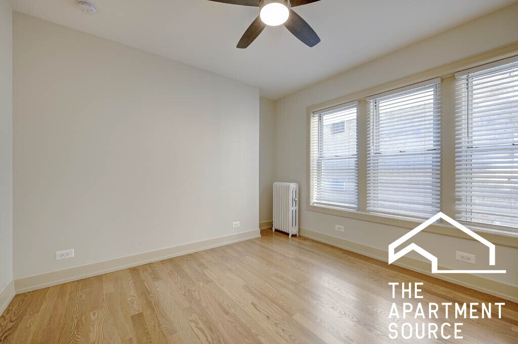 Building Photo - 1919 W Winona St