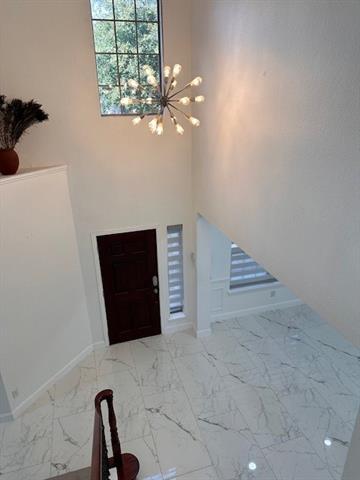 Building Photo - 1060 Valley Vista Dr