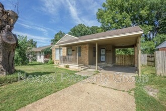 Building Photo - 1024 Mendenhall Cove