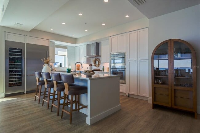 Building Photo - 2910 W Barcelona St