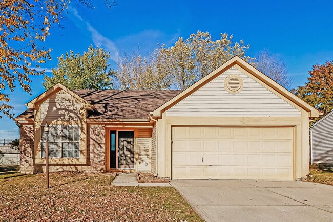 Building Photo - 2043 Glendora Dr