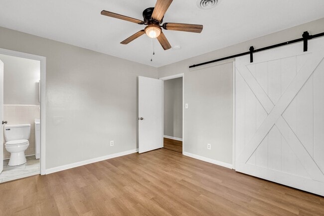 Building Photo - Renovated 3 Bedroom 2 Bath Home for Rent!