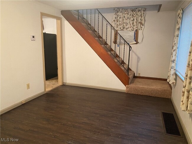 Building Photo - 103 Wallace St