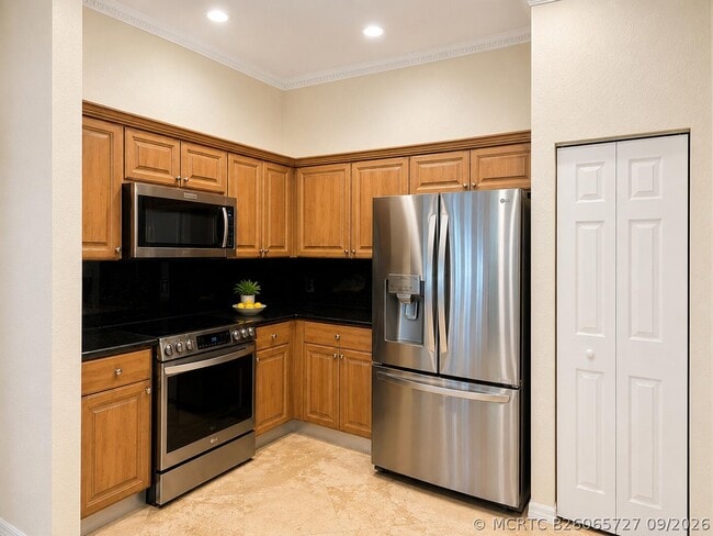 Building Photo - 734 Lavender Cir