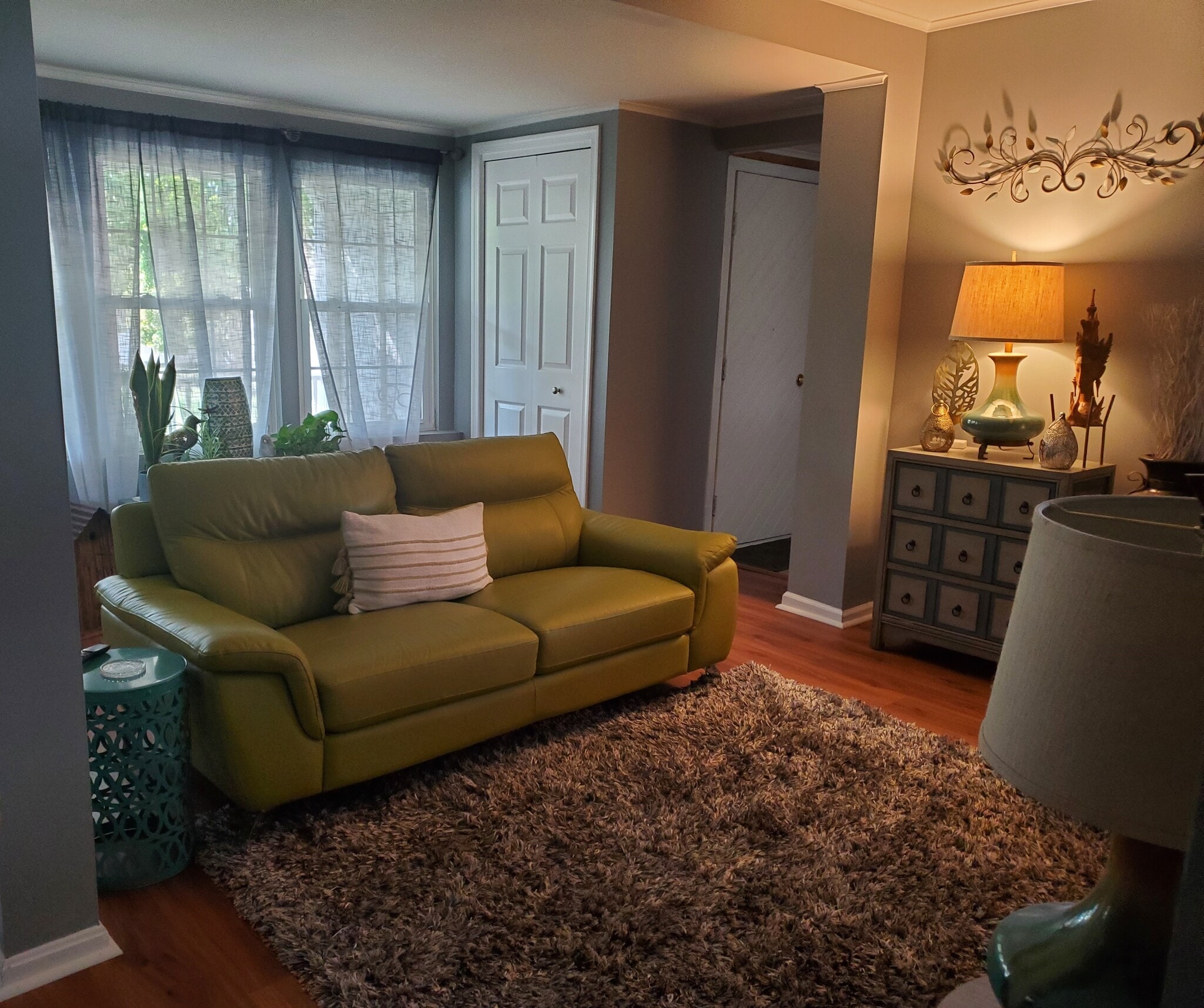 Living Room - 195 S 4th St