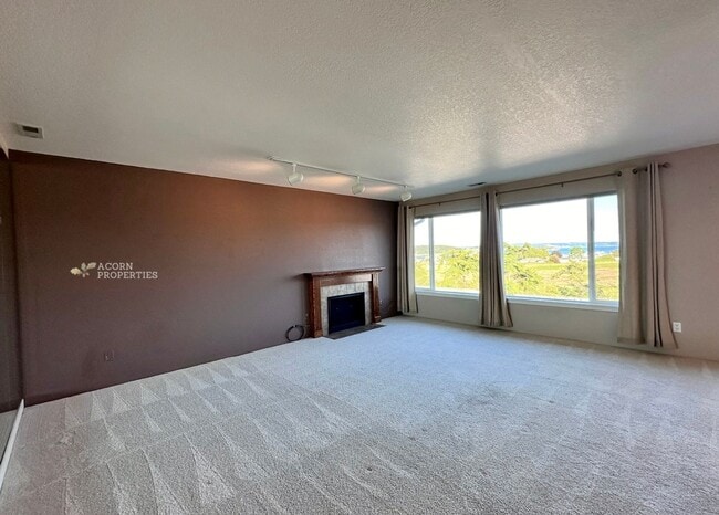 Building Photo - 31080 State Rte 20