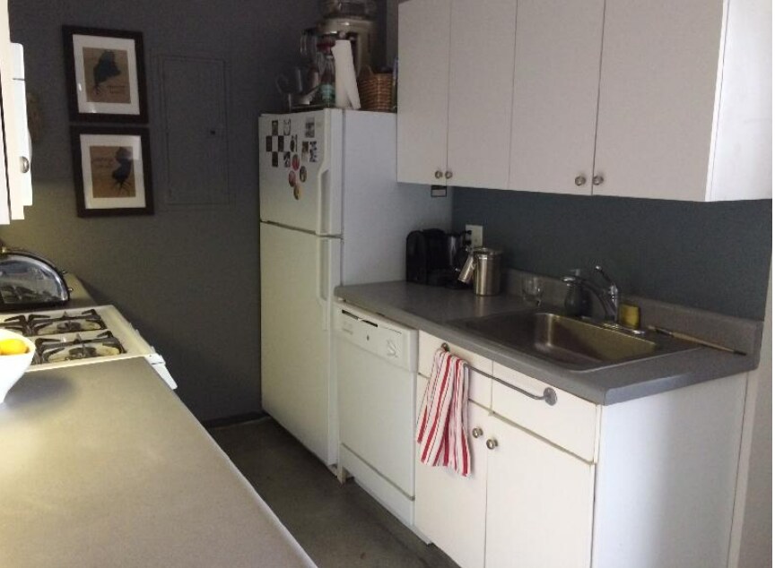 Building Photo - 160 E Berkeley St