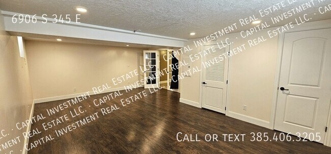 Building Photo - 6906 S 345 E