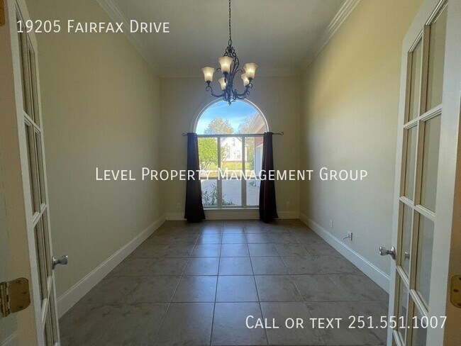 Building Photo - 19205 Fairfax Dr