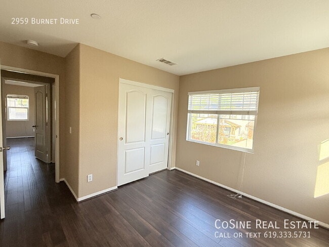 Building Photo - 2959 Burnet Dr