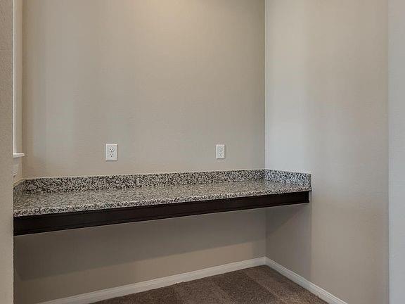 Building Photo - 8119 Braddock Hills Ln