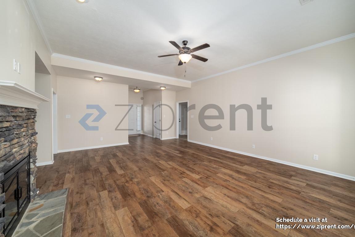 Building Photo - 819 Watermark Dr