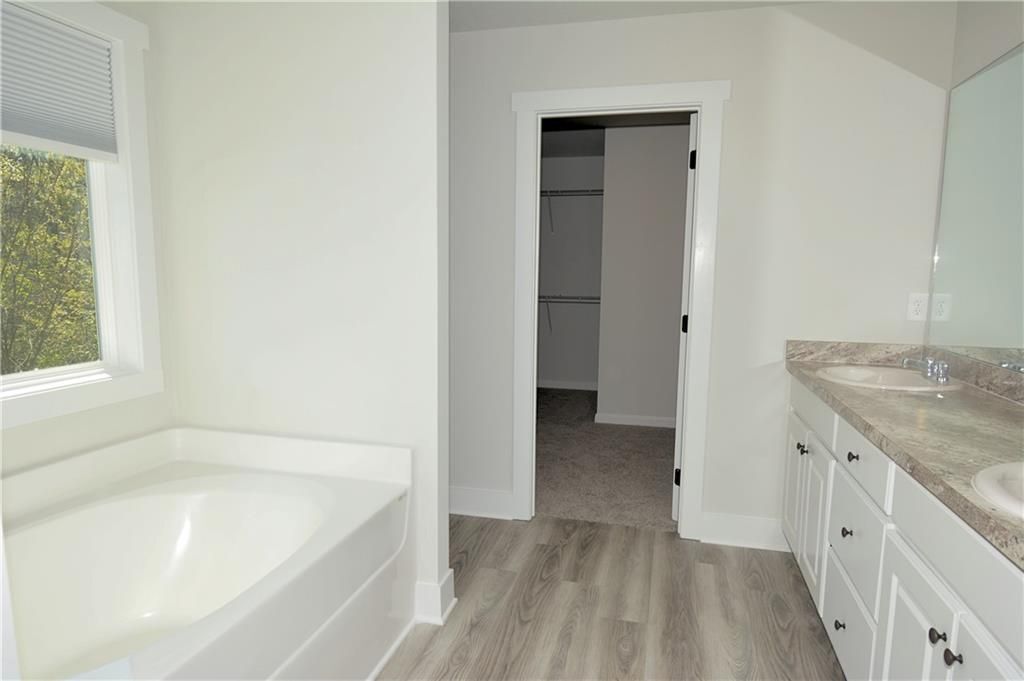 Building Photo - 45 Haddington Ct