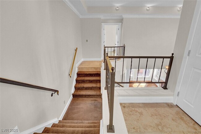 Building Photo - 9005 Opus Dr