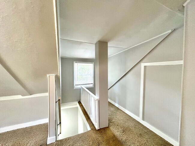 Building Photo - Two Bedroom Home in Muskegon