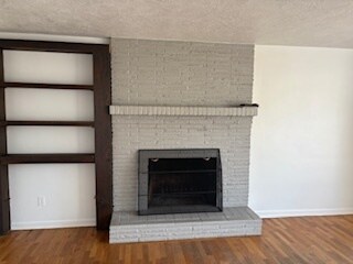 Building Photo - 2285 Oakway Terrace