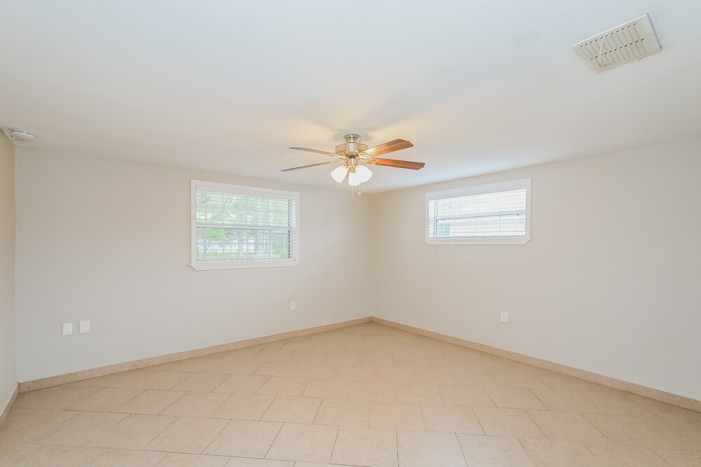 Building Photo - 6024 Boxwood Dr