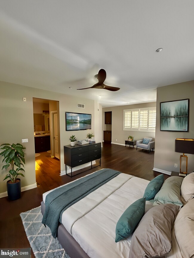 Building Photo - 2bed 2bath 1,401 Sqft VANTIS Condo in the Heart of Aliso Viejo