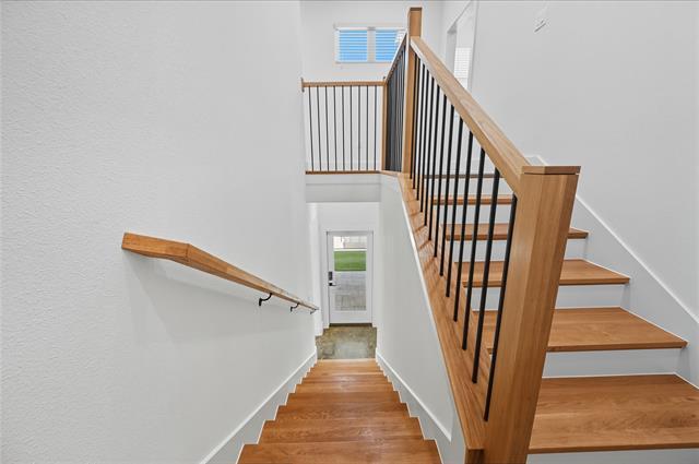 Building Photo - 211 Wood Ct