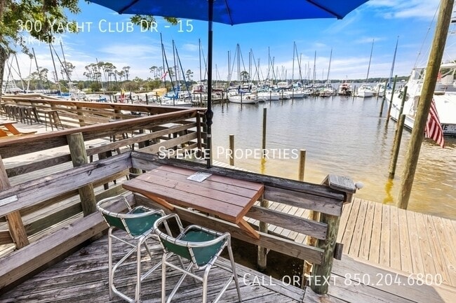 Building Photo - 300 Yacht Club Dr