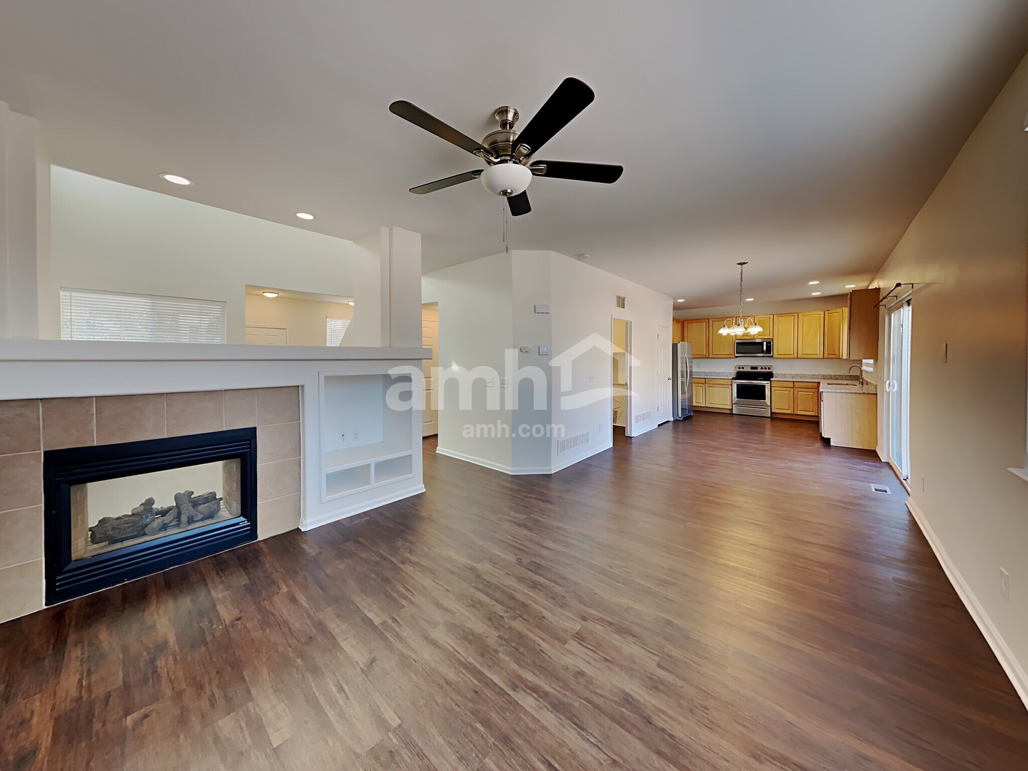 Building Photo - 4990 Hawk Meadow Dr