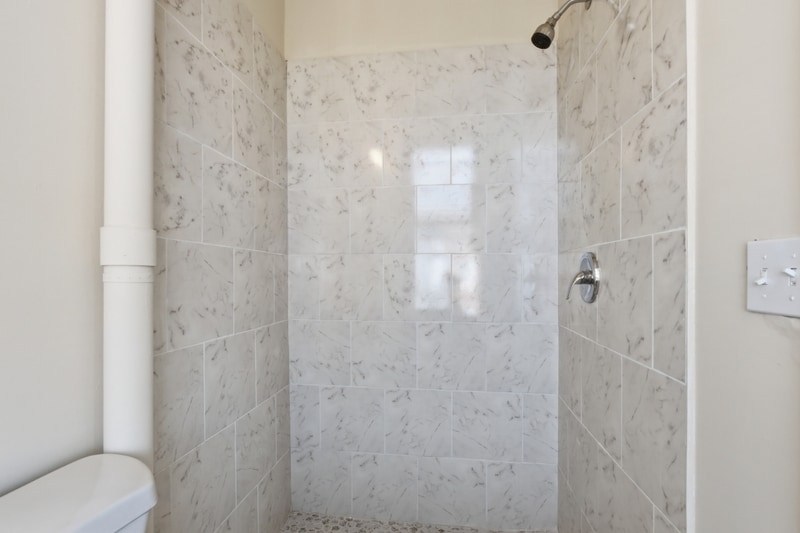 Building Photo - 910 N Arlington Ave