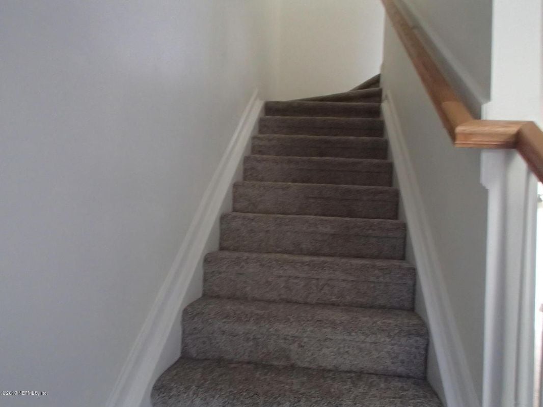 Building Photo - 8125 Summergate Court
