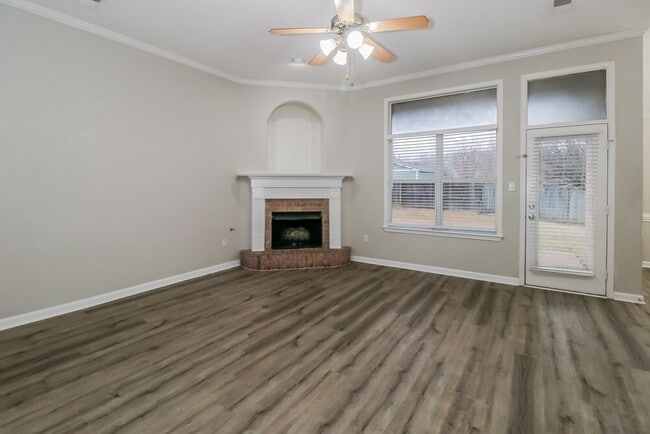 Building Photo - 6181 Braybourne Main